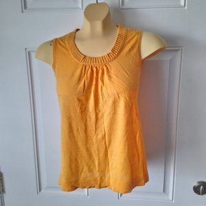 CHICO'S Mustard Sleeveless Top 100% Silk Sz 0